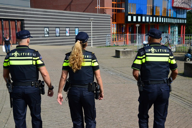 politie uniform 1