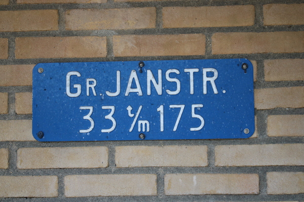Graaf Janstraat 133
