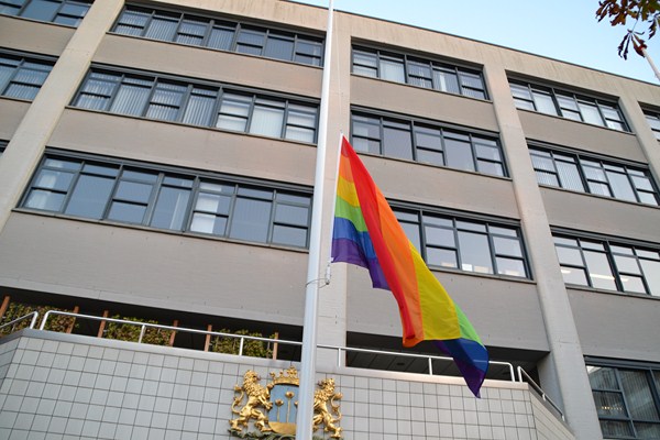 vlag-regenboog-zm