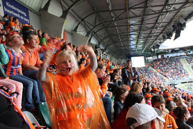 Nederlands Elftal Heren aanmoedigen 